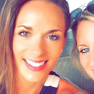 Meet your Posher, Adrienne